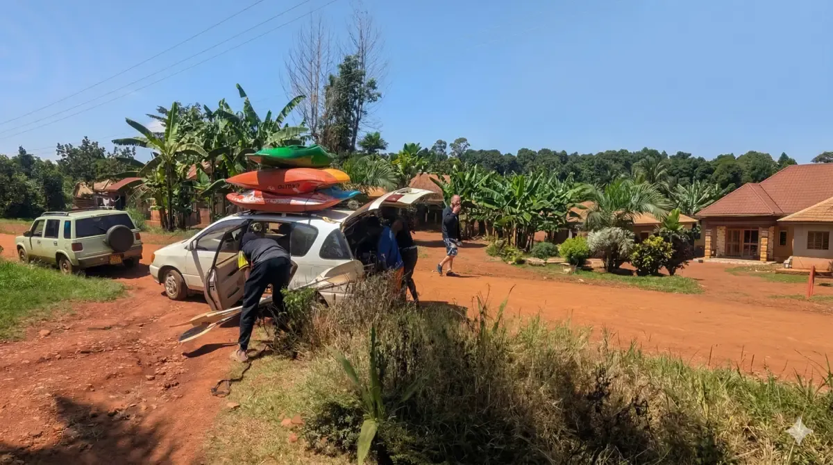 獨木舟運輸服務